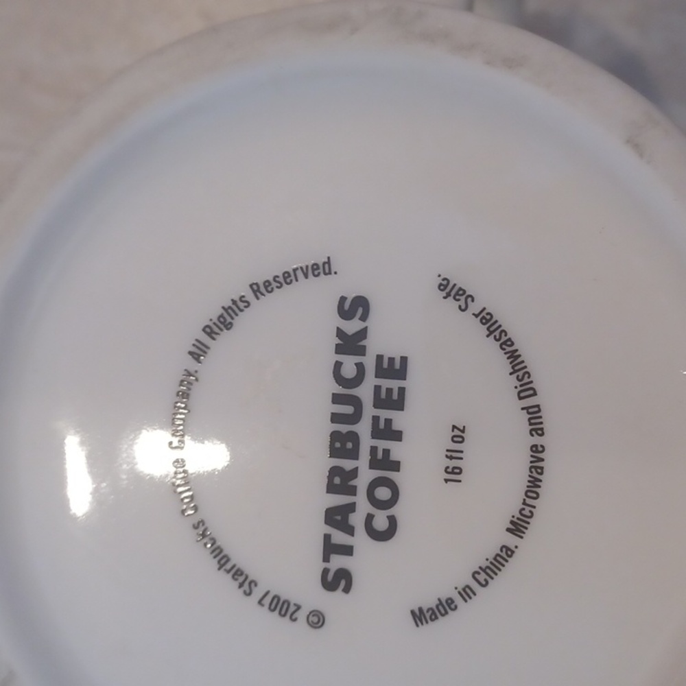 Unique Starbucks 2007 Golf Ball Mug - Picture 4 of 4
